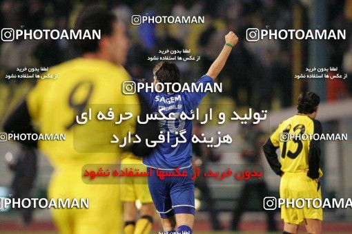 1590942, Tehran, Iran, لیگ برتر فوتبال ایران، Persian Gulf Cup، Week 22، Second Leg، Esteghlal 2 v 1 Sepahan on 2006/02/12 at Azadi Stadium