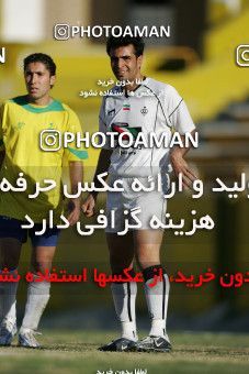 1592223, Tehran, , لیگ برتر فوتبال ایران، Persian Gulf Cup، Week 26، Second Leg، Rah Ahan 2 v 1 Sepahan on 2006/03/18 at Ekbatan Stadium