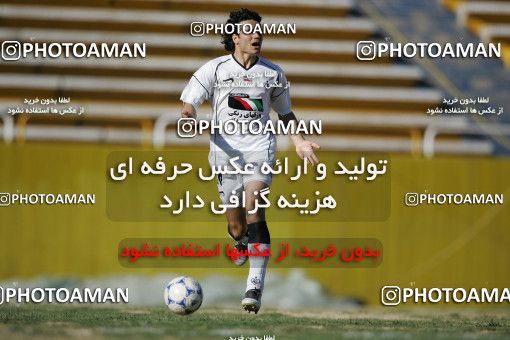 1592225, Tehran, , لیگ برتر فوتبال ایران، Persian Gulf Cup، Week 26، Second Leg، Rah Ahan 2 v 1 Sepahan on 2006/03/18 at Ekbatan Stadium