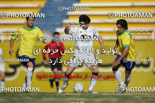 1592229, Tehran, , لیگ برتر فوتبال ایران، Persian Gulf Cup، Week 26، Second Leg، Rah Ahan 2 v 1 Sepahan on 2006/03/18 at Ekbatan Stadium