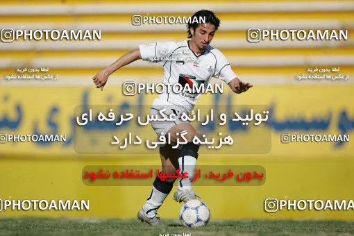 1592305, Tehran, , لیگ برتر فوتبال ایران، Persian Gulf Cup، Week 26، Second Leg، Rah Ahan 2 v 1 Sepahan on 2006/03/18 at Ekbatan Stadium