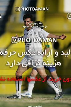 1592259, Tehran, , لیگ برتر فوتبال ایران، Persian Gulf Cup، Week 26، Second Leg، Rah Ahan 2 v 1 Sepahan on 2006/03/18 at Ekbatan Stadium