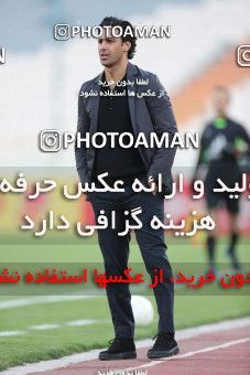 1606244, Tehran, , لیگ برتر فوتبال ایران، Persian Gulf Cup، Week 17، Second Leg، Esteghlal 1 v 0 Foulad Khouzestan on 2021/03/06 at Azadi Stadium