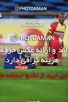 1606798, Tehran, , لیگ برتر فوتبال ایران، Persian Gulf Cup، Week 17، Second Leg، Esteghlal 1 v 0 Foulad Khouzestan on 2021/03/06 at Azadi Stadium