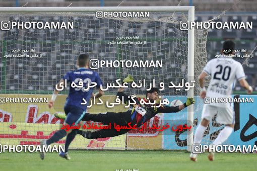 1610967, Tehran,Shahr Qods, , 2020–21 Iranian Hazfi Cup, 1/16 stage, Khorramshahr Cup, Paykan 1 v 2 Esteghlal on 2021/03/11 at Shahr-e Qods Stadium