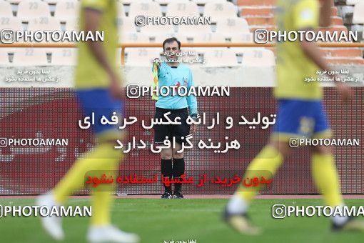 1619075, Tehran, Iran, لیگ برتر فوتبال ایران، Persian Gulf Cup، Week 18، Second Leg، Persepolis 2 v 1 Naft M Soleyman on 2021/03/18 at Azadi Stadium