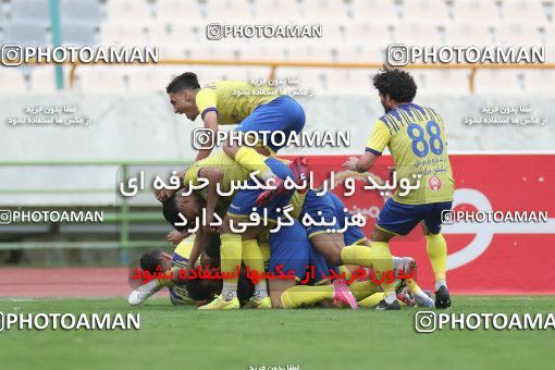 1619162, Tehran, Iran, لیگ برتر فوتبال ایران، Persian Gulf Cup، Week 18، Second Leg، Persepolis 2 v 1 Naft M Soleyman on 2021/03/18 at Azadi Stadium
