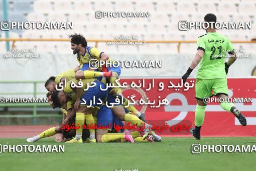 1619051, Tehran, Iran, لیگ برتر فوتبال ایران، Persian Gulf Cup، Week 18، Second Leg، Persepolis 2 v 1 Naft M Soleyman on 2021/03/18 at Azadi Stadium