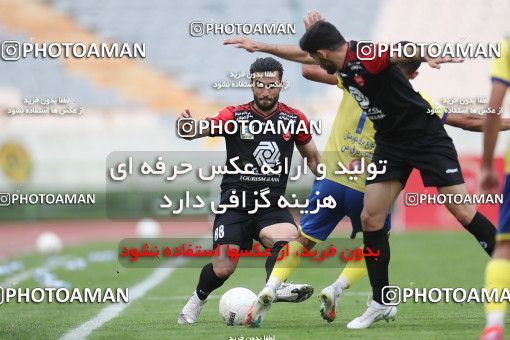 1619139, Tehran, Iran, لیگ برتر فوتبال ایران، Persian Gulf Cup، Week 18، Second Leg، Persepolis 2 v 1 Naft M Soleyman on 2021/03/18 at Azadi Stadium