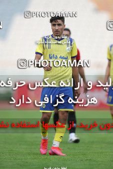 1619181, Tehran, Iran, لیگ برتر فوتبال ایران، Persian Gulf Cup، Week 18، Second Leg، Persepolis 2 v 1 Naft M Soleyman on 2021/03/18 at Azadi Stadium