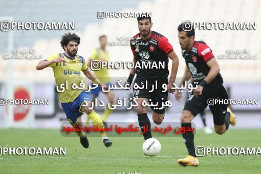 1619215, Tehran, Iran, لیگ برتر فوتبال ایران، Persian Gulf Cup، Week 18، Second Leg، Persepolis 2 v 1 Naft M Soleyman on 2021/03/18 at Azadi Stadium