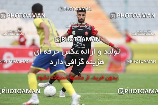 1619286, Tehran, Iran, لیگ برتر فوتبال ایران، Persian Gulf Cup، Week 18، Second Leg، Persepolis 2 v 1 Naft M Soleyman on 2021/03/18 at Azadi Stadium