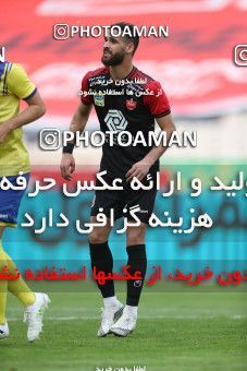1619269, Tehran, Iran, لیگ برتر فوتبال ایران، Persian Gulf Cup، Week 18، Second Leg، Persepolis 2 v 1 Naft M Soleyman on 2021/03/18 at Azadi Stadium