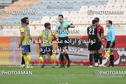 1619267, Tehran, Iran, لیگ برتر فوتبال ایران، Persian Gulf Cup، Week 18، Second Leg، Persepolis 2 v 1 Naft M Soleyman on 2021/03/18 at Azadi Stadium