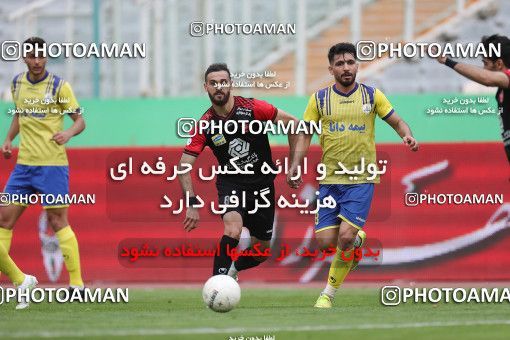 1619316, Tehran, Iran, لیگ برتر فوتبال ایران، Persian Gulf Cup، Week 18، Second Leg، Persepolis 2 v 1 Naft M Soleyman on 2021/03/18 at Azadi Stadium