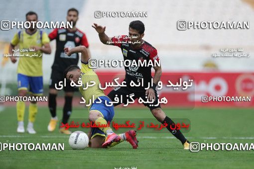 1619386, Tehran, Iran, لیگ برتر فوتبال ایران، Persian Gulf Cup، Week 18، Second Leg، Persepolis 2 v 1 Naft M Soleyman on 2021/03/18 at Azadi Stadium
