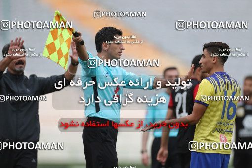 1619406, Tehran, Iran, لیگ برتر فوتبال ایران، Persian Gulf Cup، Week 18، Second Leg، Persepolis 2 v 1 Naft M Soleyman on 2021/03/18 at Azadi Stadium