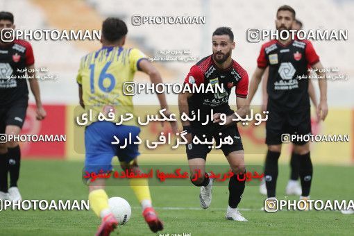 1619355, Tehran, Iran, لیگ برتر فوتبال ایران، Persian Gulf Cup، Week 18، Second Leg، Persepolis 2 v 1 Naft M Soleyman on 2021/03/18 at Azadi Stadium