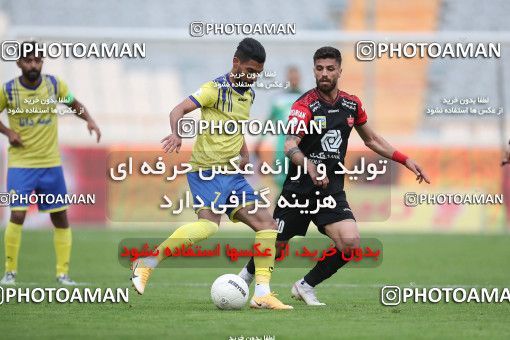 1619285, Tehran, Iran, لیگ برتر فوتبال ایران، Persian Gulf Cup، Week 18، Second Leg، Persepolis 2 v 1 Naft M Soleyman on 2021/03/18 at Azadi Stadium
