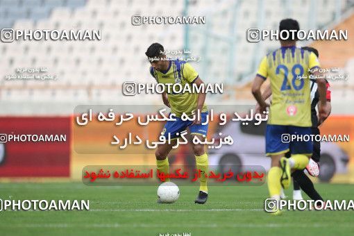 1619366, Tehran, Iran, لیگ برتر فوتبال ایران، Persian Gulf Cup، Week 18، Second Leg، Persepolis 2 v 1 Naft M Soleyman on 2021/03/18 at Azadi Stadium