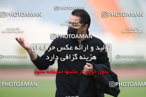 1619282, Tehran, Iran, لیگ برتر فوتبال ایران، Persian Gulf Cup، Week 18، Second Leg، Persepolis 2 v 1 Naft M Soleyman on 2021/03/18 at Azadi Stadium