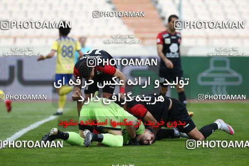 1618201, Tehran, Iran, لیگ برتر فوتبال ایران، Persian Gulf Cup، Week 18، Second Leg، Persepolis 2 v 1 Naft M Soleyman on 2021/03/18 at Azadi Stadium