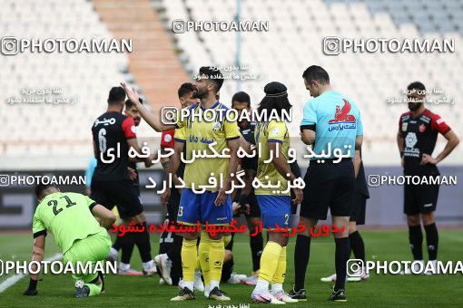 1618079, Tehran, Iran, لیگ برتر فوتبال ایران، Persian Gulf Cup، Week 18، Second Leg، Persepolis 2 v 1 Naft M Soleyman on 2021/03/18 at Azadi Stadium