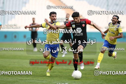 1618168, Tehran, Iran, لیگ برتر فوتبال ایران، Persian Gulf Cup، Week 18، Second Leg، Persepolis 2 v 1 Naft M Soleyman on 2021/03/18 at Azadi Stadium