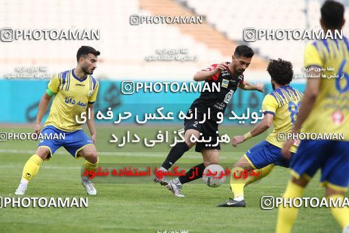 1618249, Tehran, Iran, لیگ برتر فوتبال ایران، Persian Gulf Cup، Week 18، Second Leg، Persepolis 2 v 1 Naft M Soleyman on 2021/03/18 at Azadi Stadium