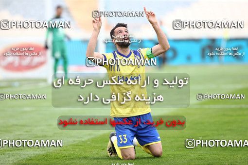 1618073, Tehran, Iran, لیگ برتر فوتبال ایران، Persian Gulf Cup، Week 18، Second Leg، Persepolis 2 v 1 Naft M Soleyman on 2021/03/18 at Azadi Stadium