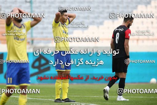 1618125, Tehran, Iran, لیگ برتر فوتبال ایران، Persian Gulf Cup، Week 18، Second Leg، Persepolis 2 v 1 Naft M Soleyman on 2021/03/18 at Azadi Stadium