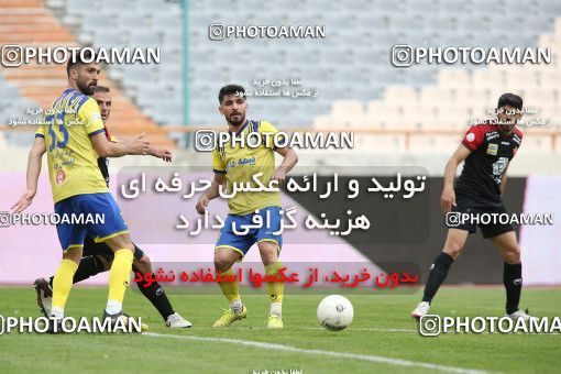 1618159, Tehran, Iran, لیگ برتر فوتبال ایران، Persian Gulf Cup، Week 18، Second Leg، Persepolis 2 v 1 Naft M Soleyman on 2021/03/18 at Azadi Stadium