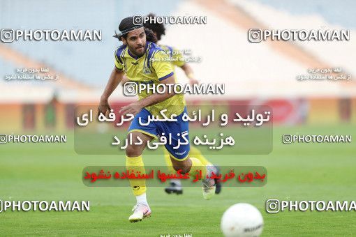 1618288, Tehran, Iran, لیگ برتر فوتبال ایران، Persian Gulf Cup، Week 18، Second Leg، Persepolis 2 v 1 Naft M Soleyman on 2021/03/18 at Azadi Stadium