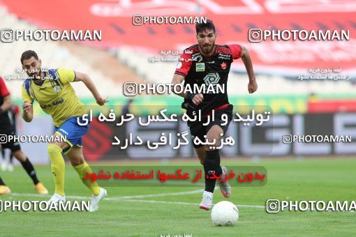 1618361, Tehran, Iran, لیگ برتر فوتبال ایران، Persian Gulf Cup، Week 18، Second Leg، Persepolis 2 v 1 Naft M Soleyman on 2021/03/18 at Azadi Stadium