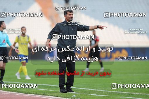 1618355, Tehran, Iran, لیگ برتر فوتبال ایران، Persian Gulf Cup، Week 18، Second Leg، Persepolis 2 v 1 Naft M Soleyman on 2021/03/18 at Azadi Stadium