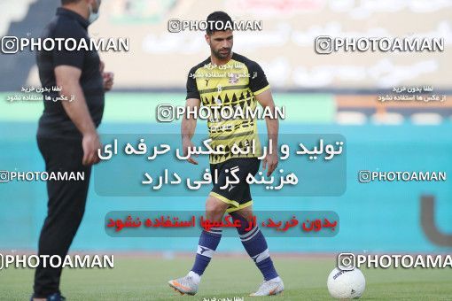 1632123, Tehran, Iran, لیگ برتر فوتبال ایران، Persian Gulf Cup، Week 20، Second Leg، Persepolis 2 v 0 Nassaji Qaemshahr on 2021/04/08 at Azadi Stadium