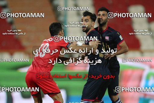1632650, Tehran, Iran, لیگ برتر فوتبال ایران، Persian Gulf Cup، Week 20، Second Leg، Persepolis 2 v 0 Nassaji Qaemshahr on 2021/04/08 at Azadi Stadium