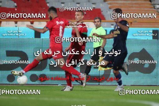1632698, Tehran, Iran, لیگ برتر فوتبال ایران، Persian Gulf Cup، Week 20، Second Leg، Persepolis 2 v 0 Nassaji Qaemshahr on 2021/04/08 at Azadi Stadium