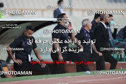 1632738, Tehran, Iran, لیگ برتر فوتبال ایران، Persian Gulf Cup، Week 20، Second Leg، Persepolis 2 v 0 Nassaji Qaemshahr on 2021/04/08 at Azadi Stadium