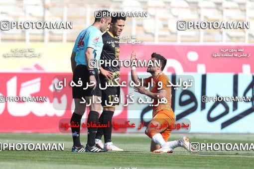 1644719, Tehran, , لیگ برتر فوتبال ایران، Persian Gulf Cup، Week 19، Second Leg، Saipa 0 v 1 Sepahan on 2021/04/05 at Azadi Stadium