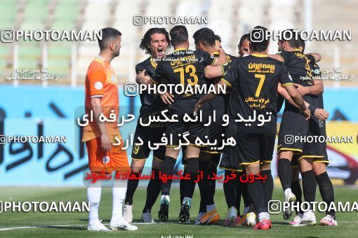 1710194, Tehran, , لیگ برتر فوتبال ایران، Persian Gulf Cup، Week 19، Second Leg، Saipa 0 v 1 Sepahan on 2021/04/05 at Azadi Stadium