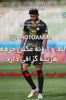 1710234, Tehran, , لیگ برتر فوتبال ایران، Persian Gulf Cup، Week 19، Second Leg، Saipa 0 v 1 Sepahan on 2021/04/05 at Azadi Stadium