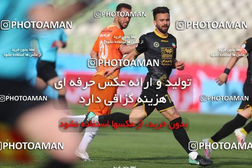 1710171, Tehran, , لیگ برتر فوتبال ایران، Persian Gulf Cup، Week 19، Second Leg، Saipa 0 v 1 Sepahan on 2021/04/05 at Azadi Stadium