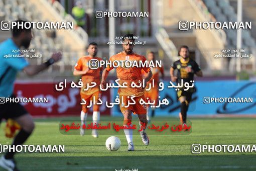 1710229, Tehran, , لیگ برتر فوتبال ایران، Persian Gulf Cup، Week 19، Second Leg، Saipa 0 v 1 Sepahan on 2021/04/05 at Azadi Stadium