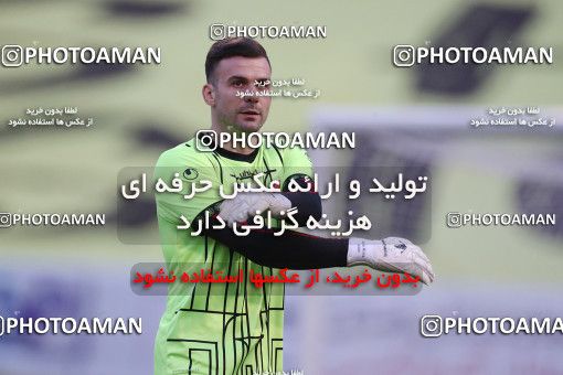 1648828, Isfahan, Iran, لیگ برتر فوتبال ایران، Persian Gulf Cup، Week 22، Second Leg، Sepahan 1 v 1 Persepolis on 2021/05/09 at Naghsh-e Jahan Stadium