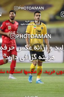1648819, Isfahan, Iran, لیگ برتر فوتبال ایران، Persian Gulf Cup، Week 22، Second Leg، Sepahan 1 v 1 Persepolis on 2021/05/09 at Naghsh-e Jahan Stadium