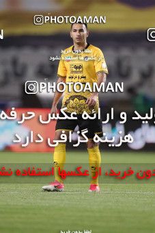 1649016, Isfahan, Iran, لیگ برتر فوتبال ایران، Persian Gulf Cup، Week 22، Second Leg، Sepahan 1 v 1 Persepolis on 2021/05/09 at Naghsh-e Jahan Stadium