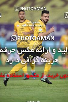 1648904, Isfahan, Iran, لیگ برتر فوتبال ایران، Persian Gulf Cup، Week 22، Second Leg، Sepahan 1 v 1 Persepolis on 2021/05/09 at Naghsh-e Jahan Stadium