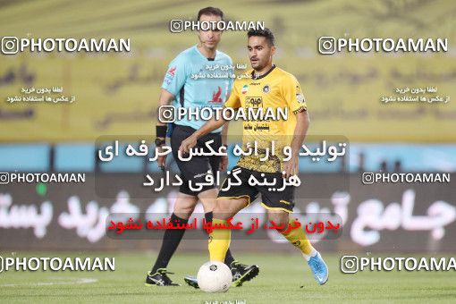1648840, Isfahan, Iran, لیگ برتر فوتبال ایران، Persian Gulf Cup، Week 22، Second Leg، Sepahan 1 v 1 Persepolis on 2021/05/09 at Naghsh-e Jahan Stadium