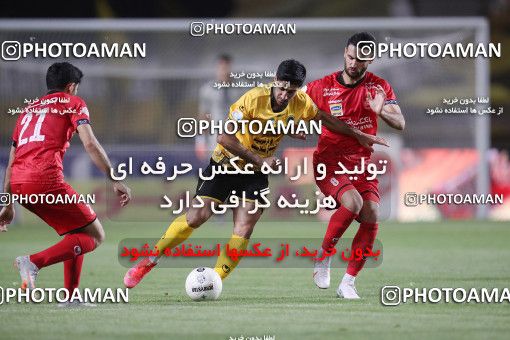 1648992, Isfahan, Iran, لیگ برتر فوتبال ایران، Persian Gulf Cup، Week 22، Second Leg، Sepahan 1 v 1 Persepolis on 2021/05/09 at Naghsh-e Jahan Stadium
